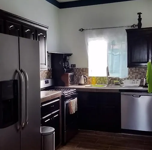 Bailey's Bed & Breakfast 3*